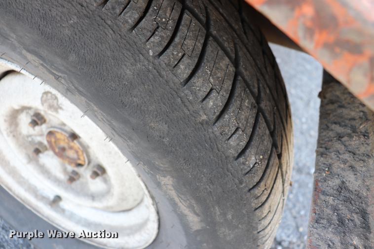 image for item EC9447 2000 Broce RJ350 broom