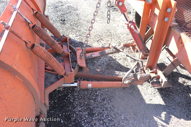 image for item EC9447 2000 Broce RJ350 broom