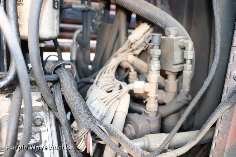 image for item EC9473 1999 Ditch Witch JT920L directional boring unit