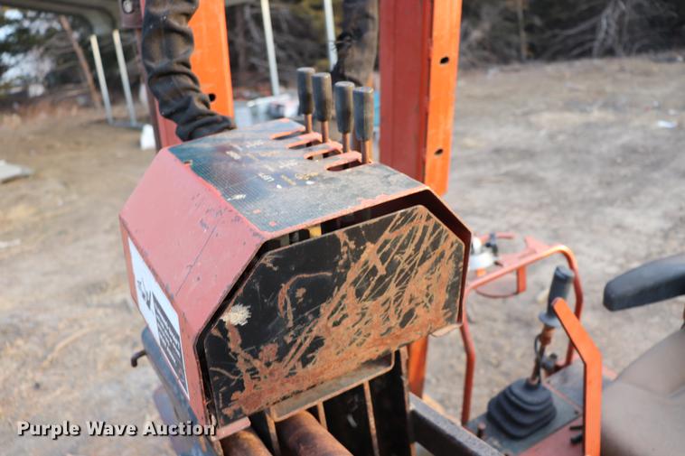 image for item EC9473 1999 Ditch Witch JT920L directional boring unit