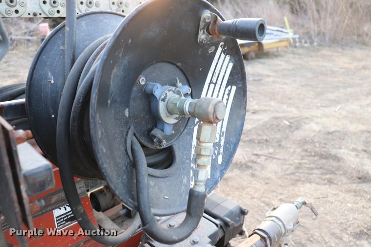 image for item EC9473 1999 Ditch Witch JT920L directional boring unit