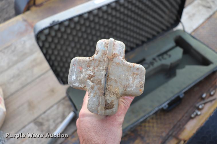 image for item EC9473 1999 Ditch Witch JT920L directional boring unit