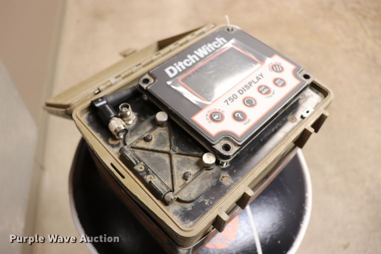 image for item EC9473 1999 Ditch Witch JT920L directional boring unit