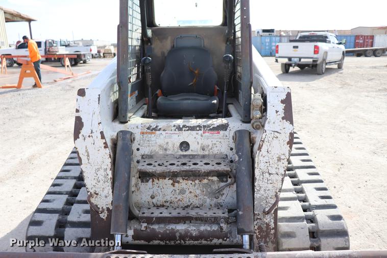 image for item EC9480 2004 Bobcat T250 skid steer