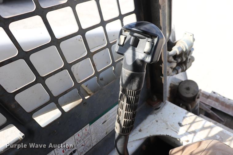 image for item EC9480 2004 Bobcat T250 skid steer