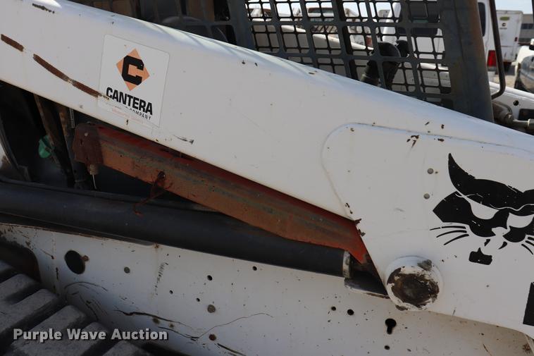 image for item EC9480 2004 Bobcat T250 skid steer