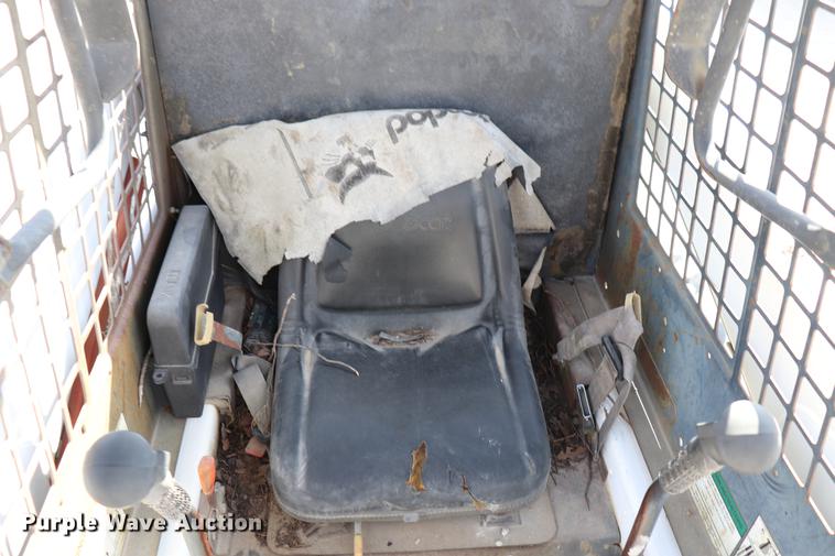 image for item EC9481 1998 Bobcat 763 skid steer