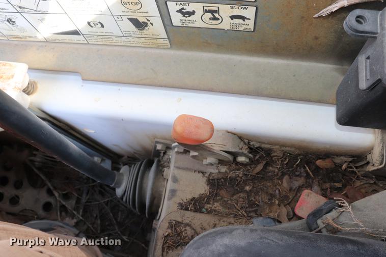 image for item EC9481 1998 Bobcat 763 skid steer