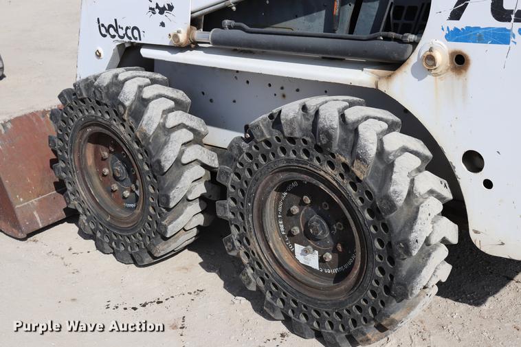 image for item EC9481 1998 Bobcat 763 skid steer