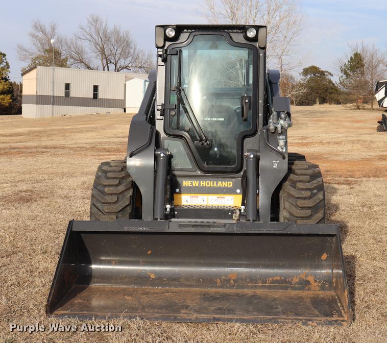 image for item EC9483 2017 New Holland L230 skid steer