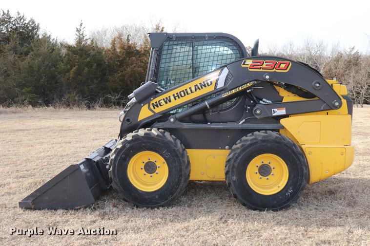 image for item EC9483 2017 New Holland L230 skid steer
