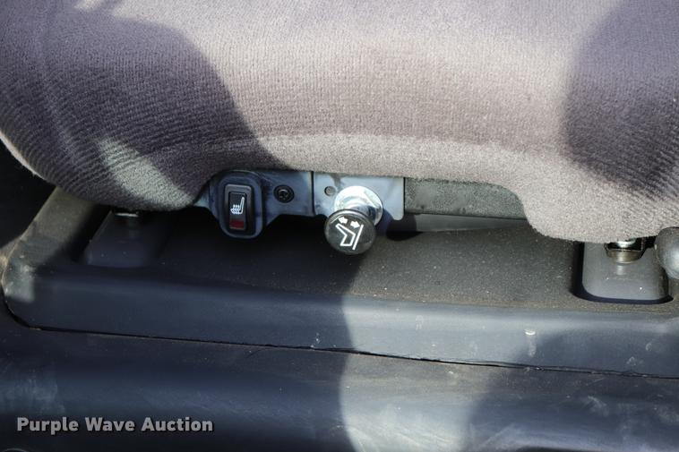 image for item EC9483 2017 New Holland L230 skid steer