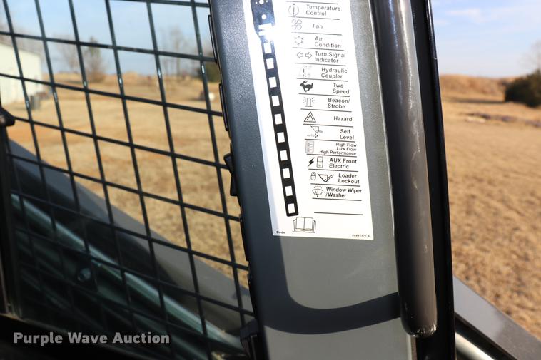 image for item EC9483 2017 New Holland L230 skid steer