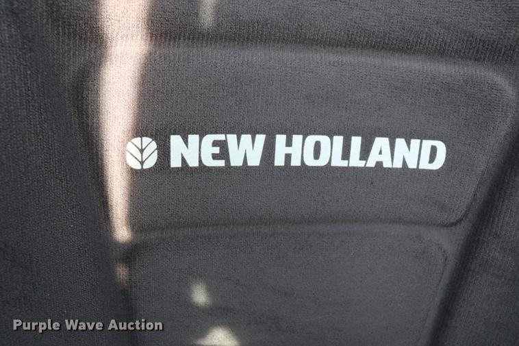 image for item EC9483 2017 New Holland L230 skid steer