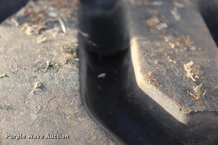 image for item EC9483 2017 New Holland L230 skid steer