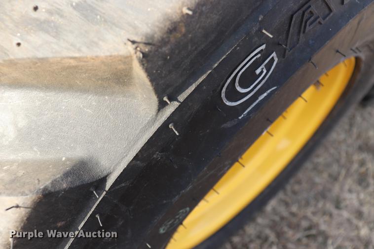 image for item EC9483 2017 New Holland L230 skid steer