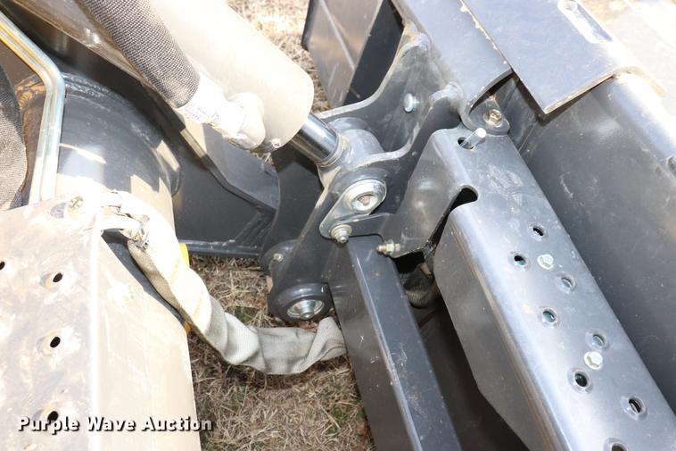 image for item EC9483 2017 New Holland L230 skid steer