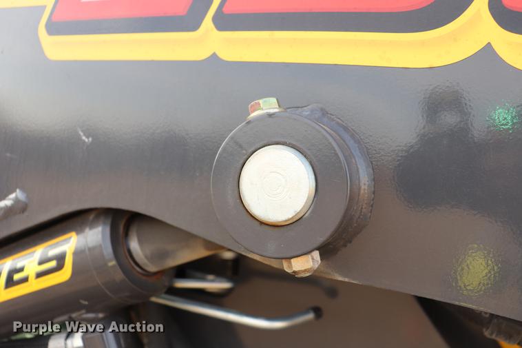 image for item EC9483 2017 New Holland L230 skid steer