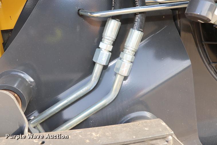 image for item EC9483 2017 New Holland L230 skid steer