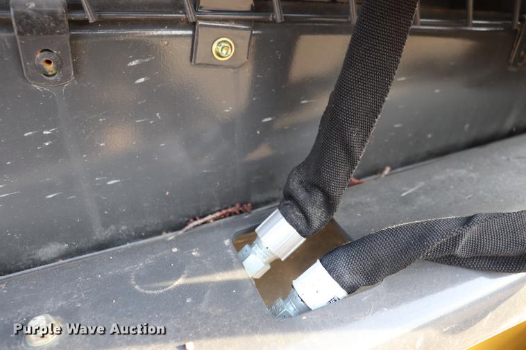 image for item EC9483 2017 New Holland L230 skid steer