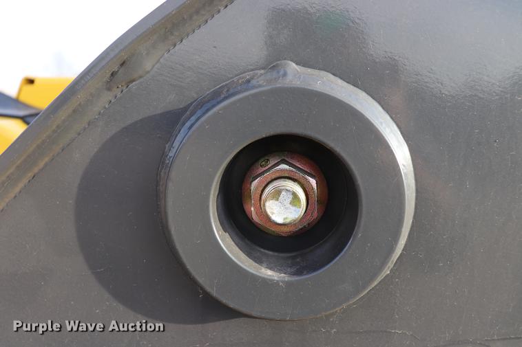 image for item EC9483 2017 New Holland L230 skid steer