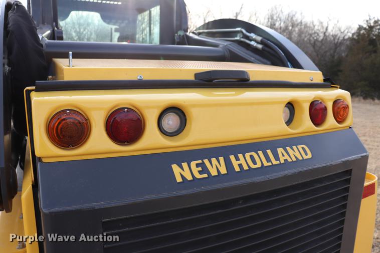 image for item EC9483 2017 New Holland L230 skid steer