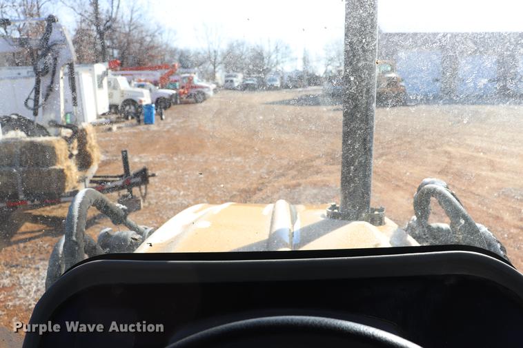 image for item EC9484 2001 Caterpillar 430D IT backhoe