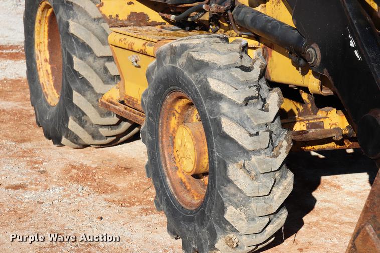 image for item EC9484 2001 Caterpillar 430D IT backhoe