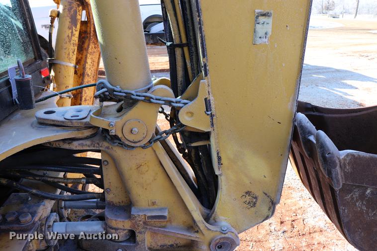 image for item EC9484 2001 Caterpillar 430D IT backhoe