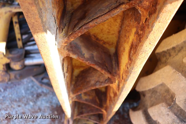 image for item EC9484 2001 Caterpillar 430D IT backhoe