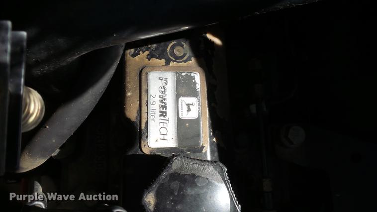 image for item EH9019 2000 John Deere 250 skid steer