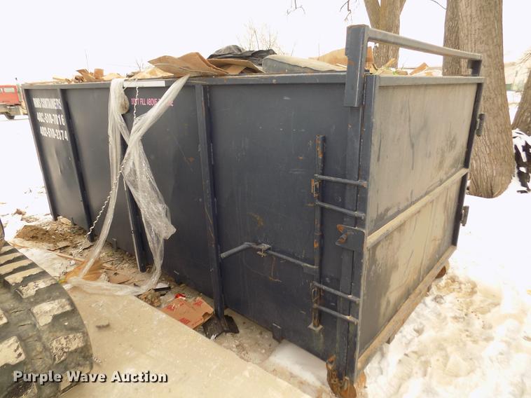 image for item G1027 Roll off container