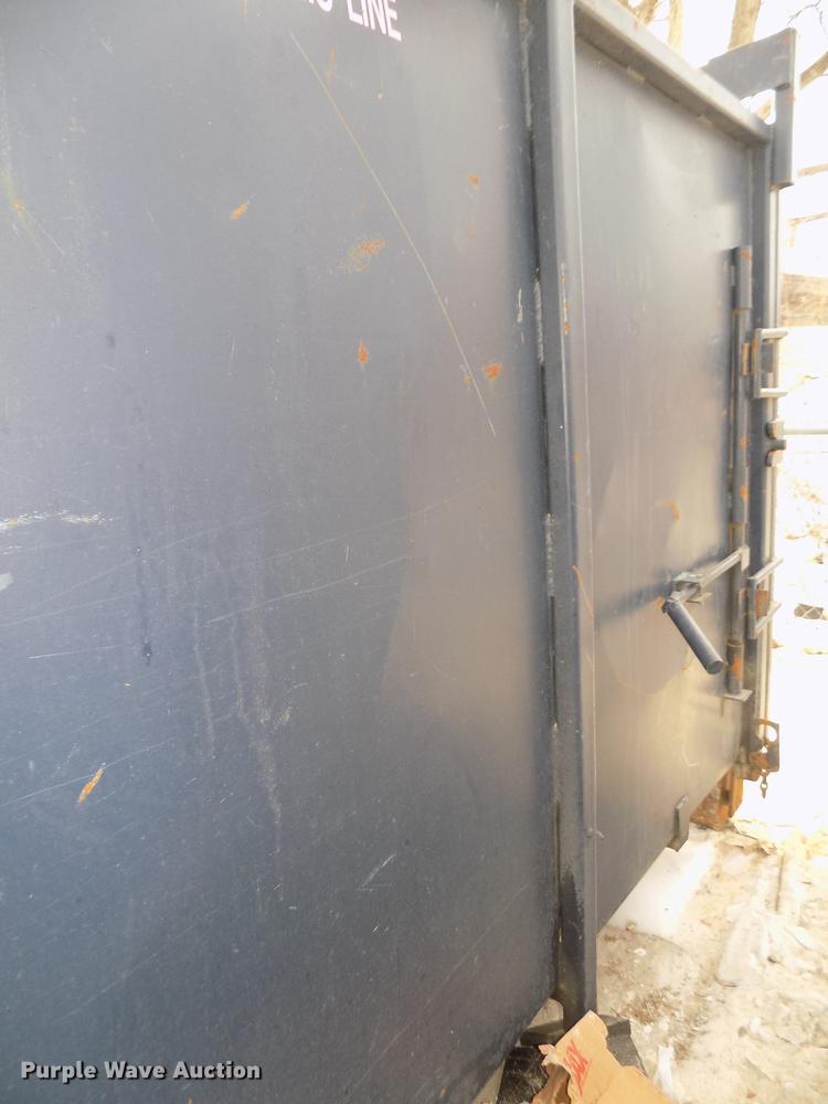 image for item G1027 Roll off container