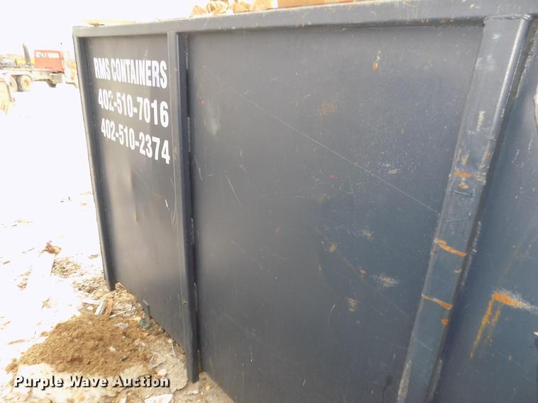 image for item G1028 Roll off container