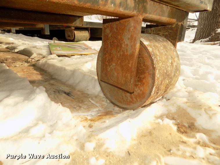 image for item G1028 Roll off container