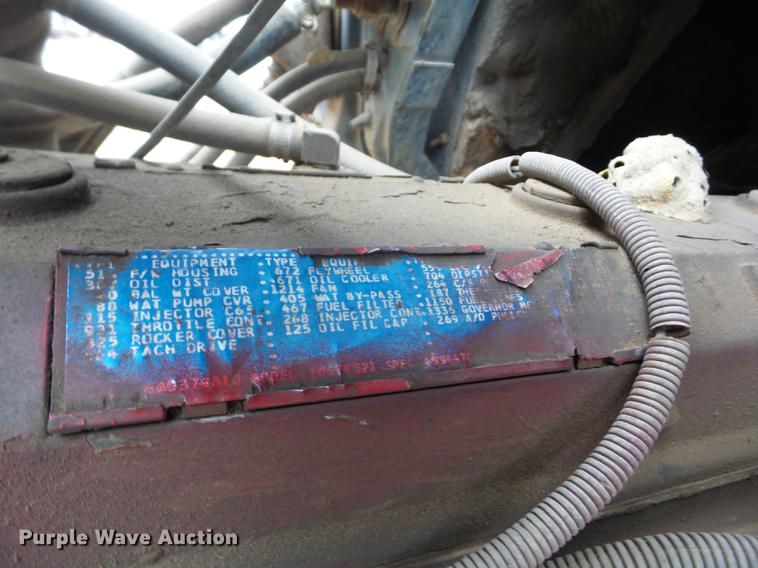 image for item J8536 1978 International F2574 crane truck