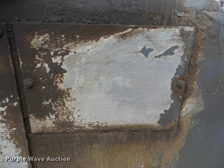 image for item J8536 1978 International F2574 crane truck