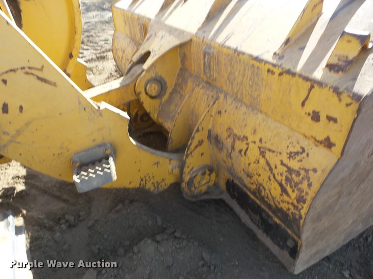 image for item J8538 2002 John Deere 755C track loader