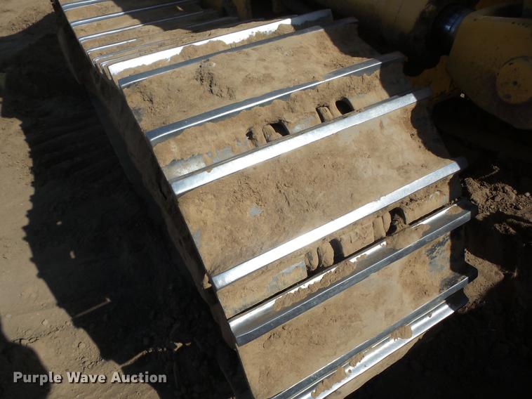 image for item J8538 2002 John Deere 755C track loader