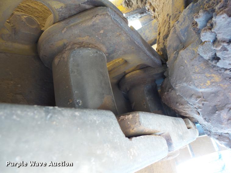 image for item J8538 2002 John Deere 755C track loader