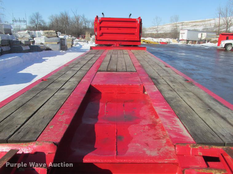 image for item K6056 2005 Cashman equipment trailer
