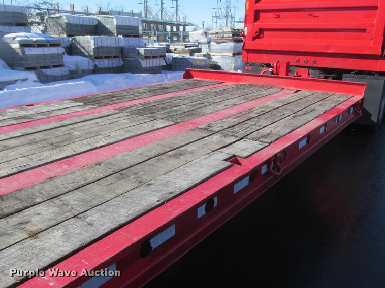 image for item K6056 2005 Cashman equipment trailer