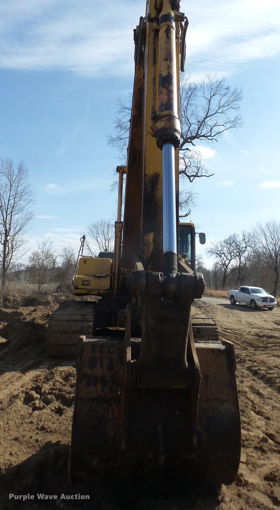 image for item K6282 1997 Komatsu PC200LC-6LE excavator