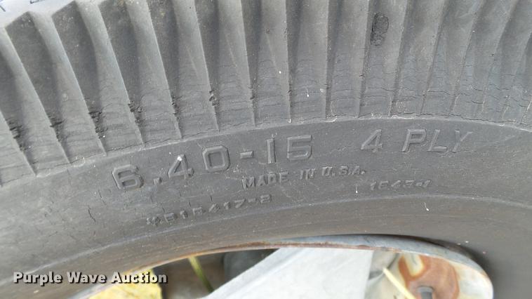 image for item BZ9127 Mayrath square bale elevator