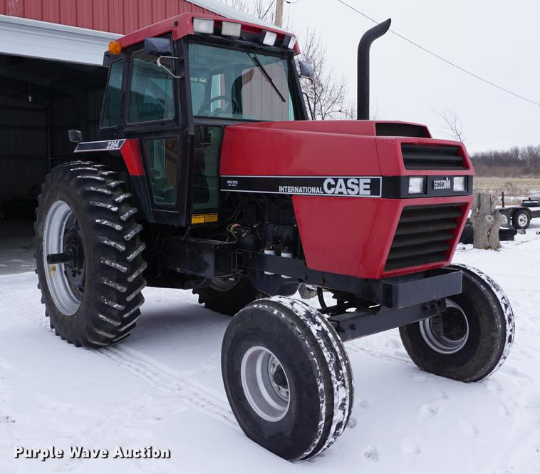 image for item DB0389 1983 Case IH 2394 tractor