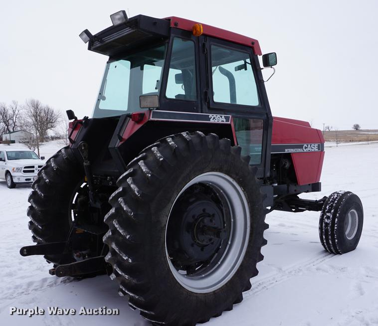 image for item DB0389 1983 Case IH 2394 tractor