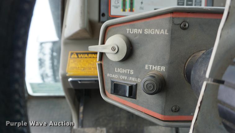 image for item DB0389 1983 Case IH 2394 tractor