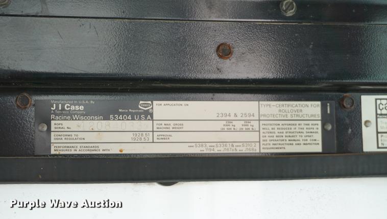 image for item DB0389 1983 Case IH 2394 tractor