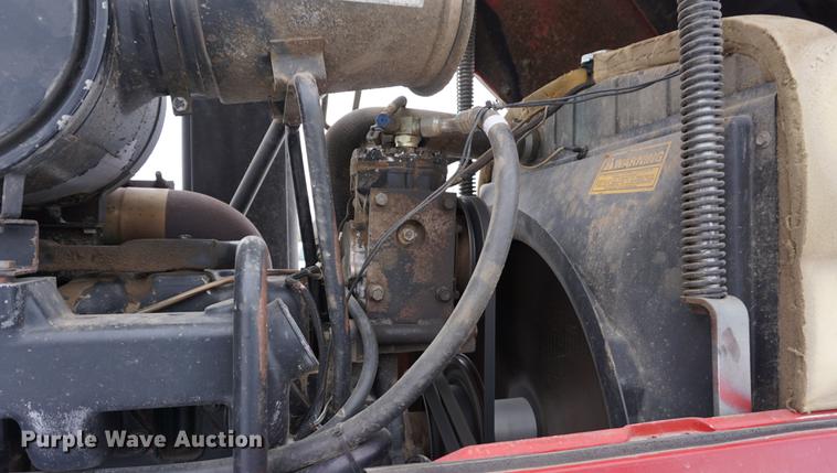 image for item DB0389 1983 Case IH 2394 tractor