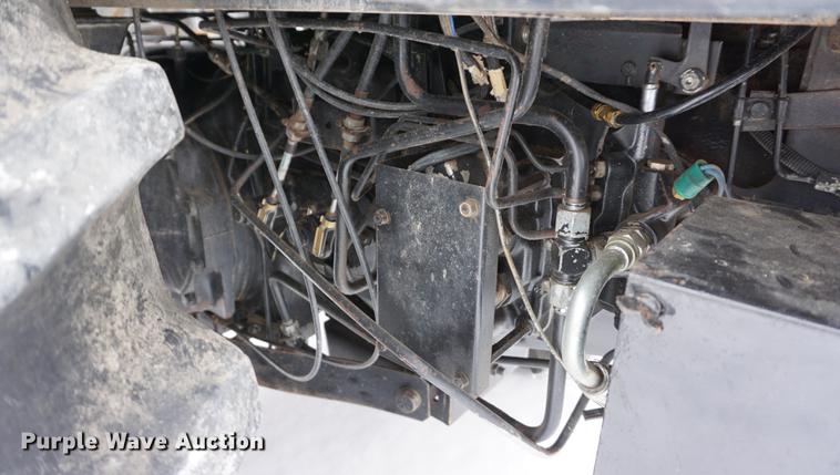 image for item DB0389 1983 Case IH 2394 tractor